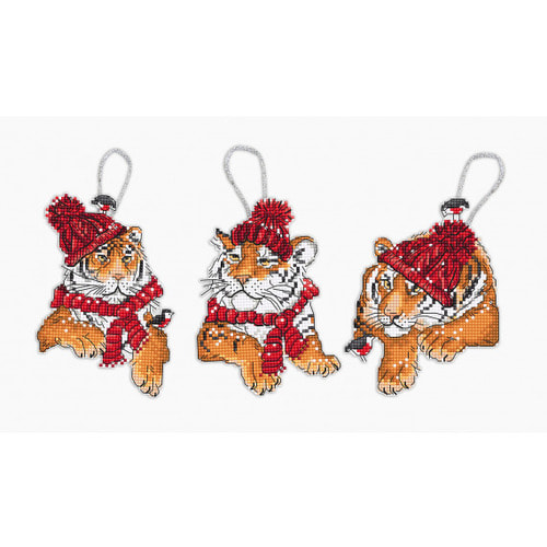     Letistitch "Christmas Tigers Toys kit"