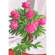 Канва с нанесенным рисунком Матрёнин посад "Розы в вазе"