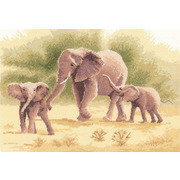 Набор для вышивания крестом Heritage "Слоны"